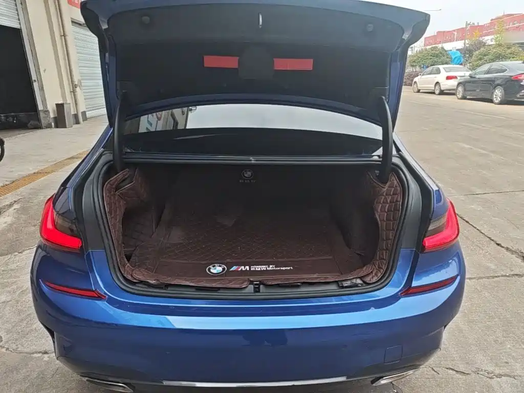 BMW 3 Series — миниатюра 19
