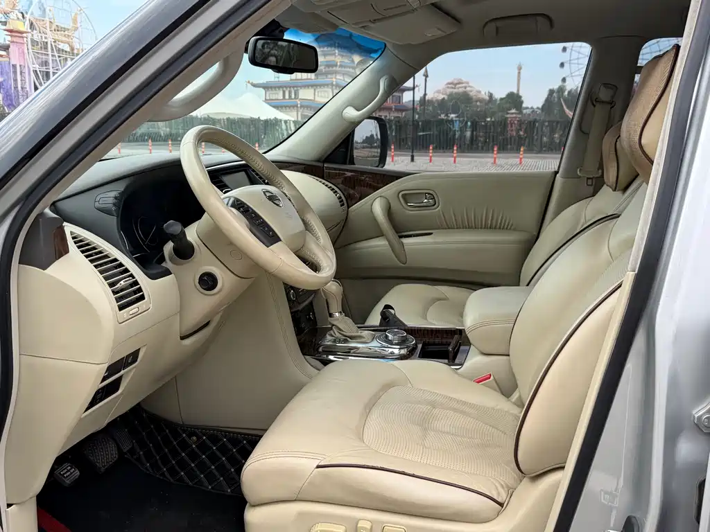 Nissan Patrol — миниатюра 4