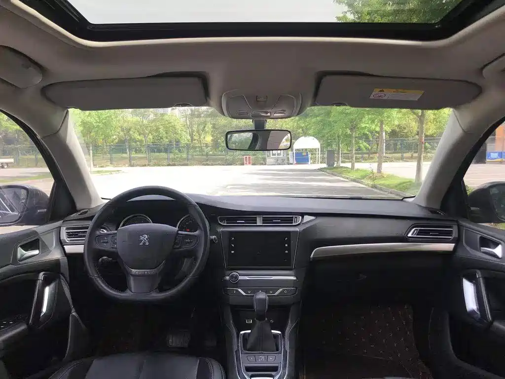 Peugeot 408 — миниатюра 4