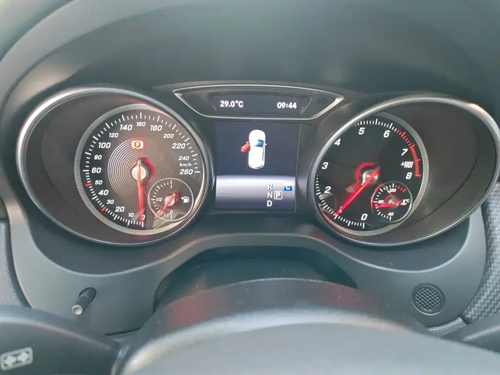 Mercedes-Benz GLA — миниатюра 7