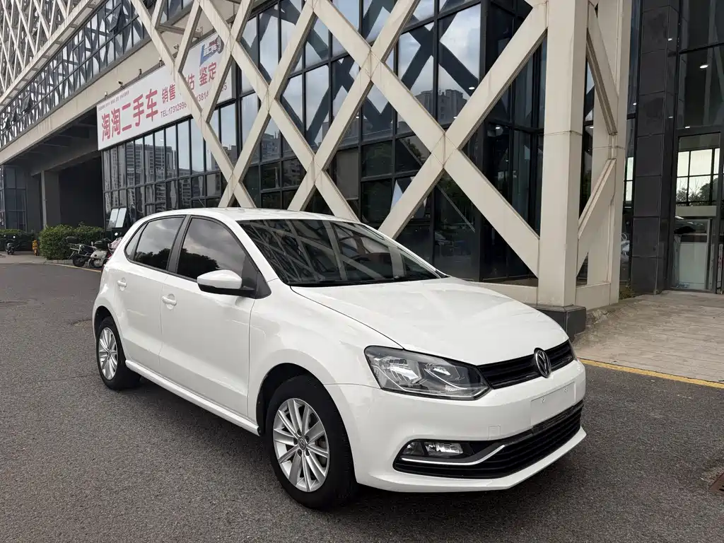 Volkswagen Polo — миниатюра 2