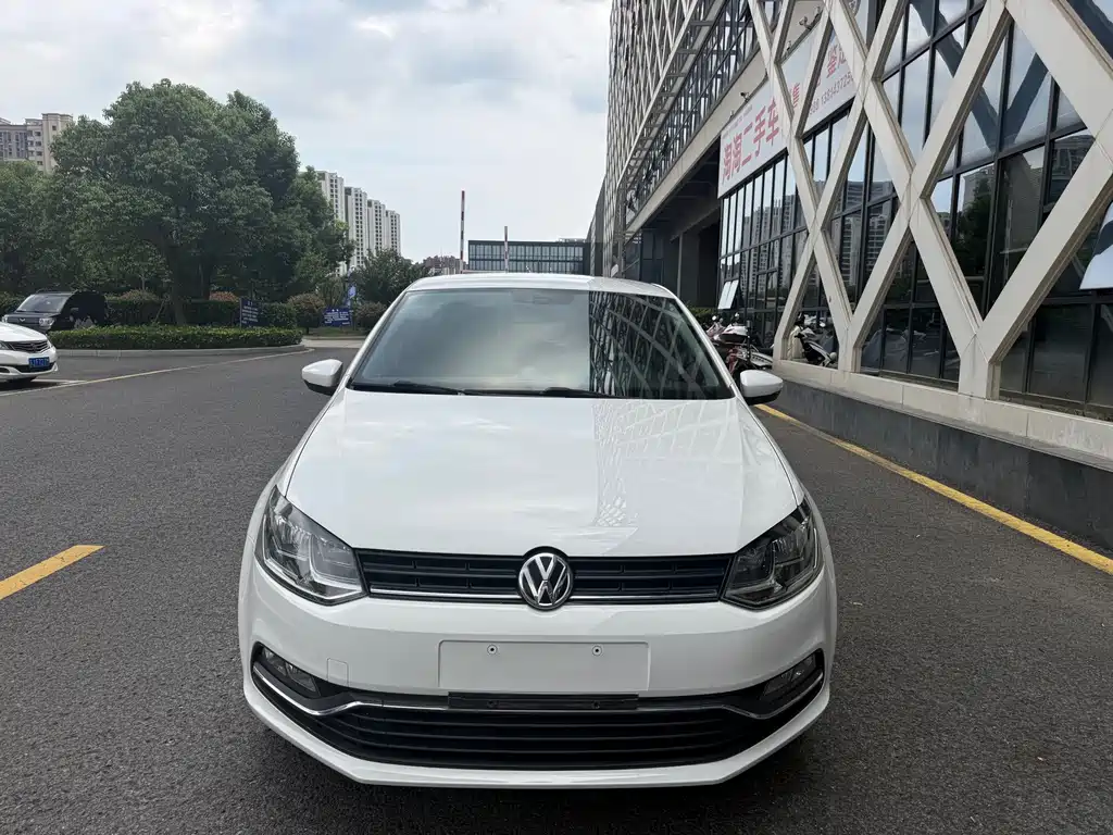 Volkswagen Polo — миниатюра 3