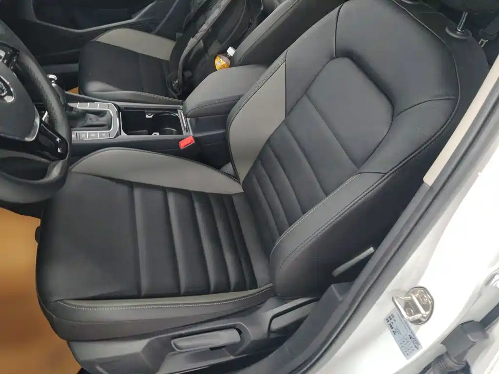 Volkswagen Sagitar — миниатюра 15
