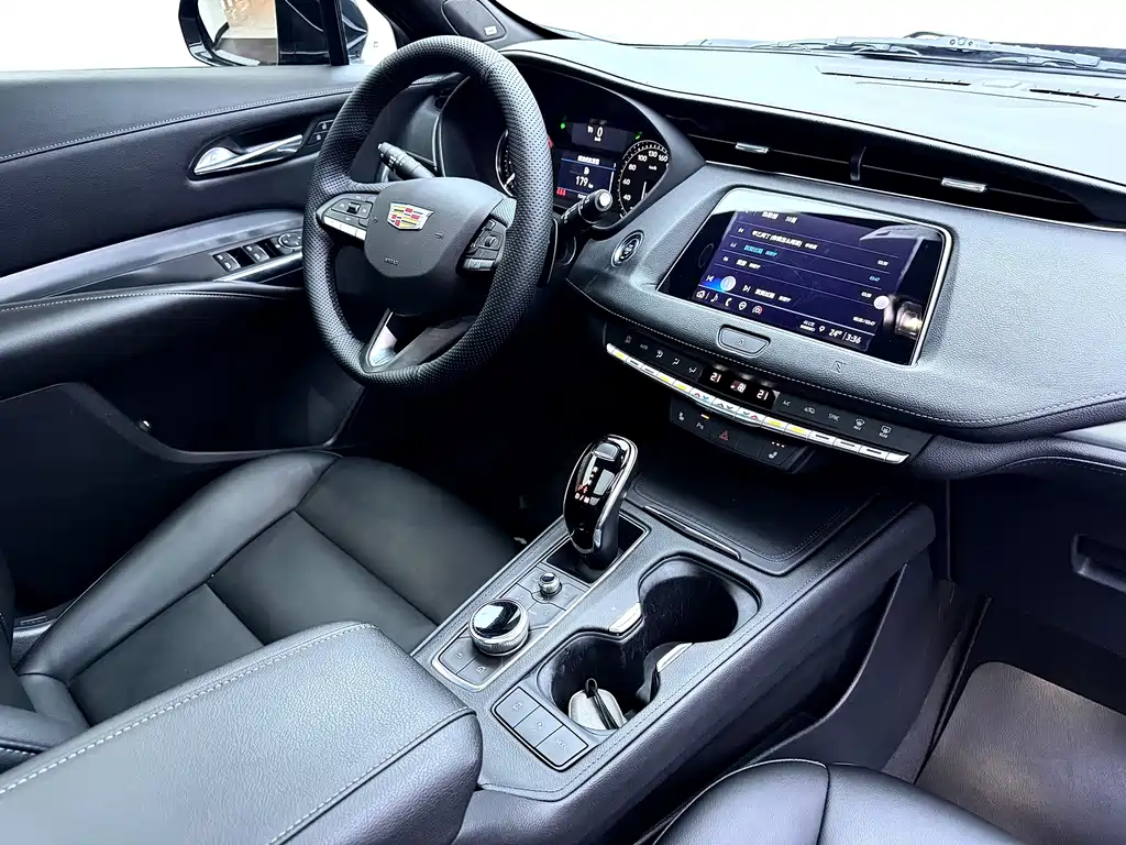 Cadillac XT4 — миниатюра 26
