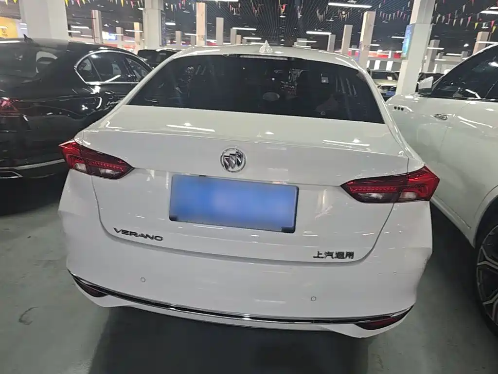 Buick Verano — миниатюра 6