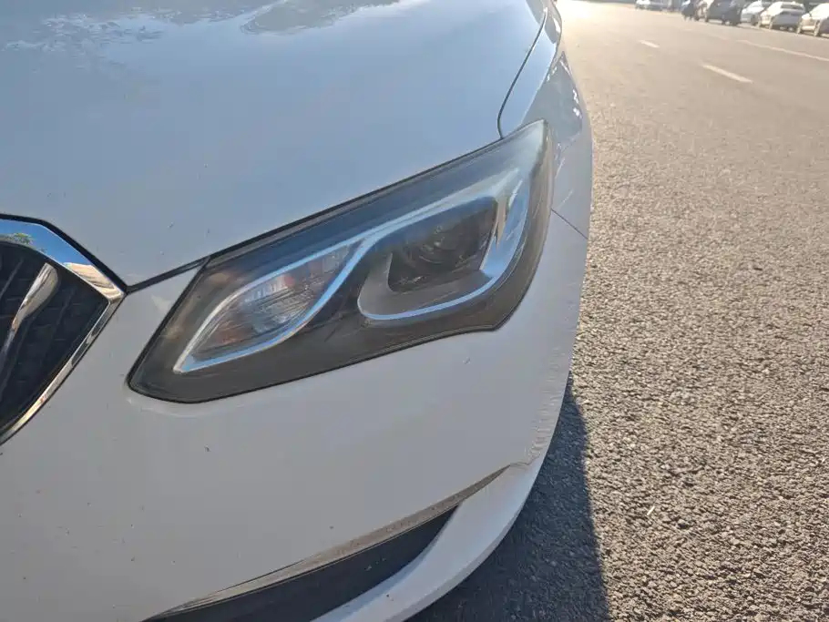 Buick Excelle — миниатюра 4