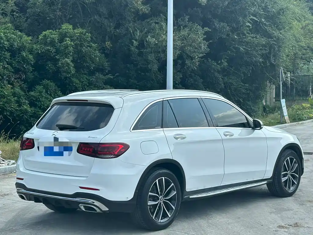 Mercedes-Benz GLC — миниатюра 9