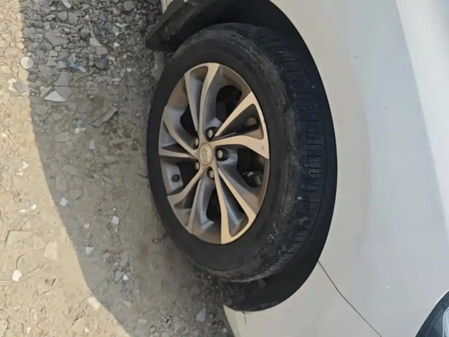 Buick Verano — миниатюра 6