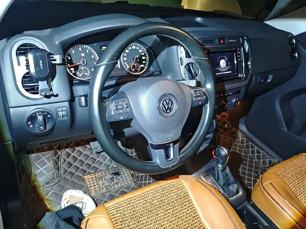Volkswagen Tiguan — миниатюра 5