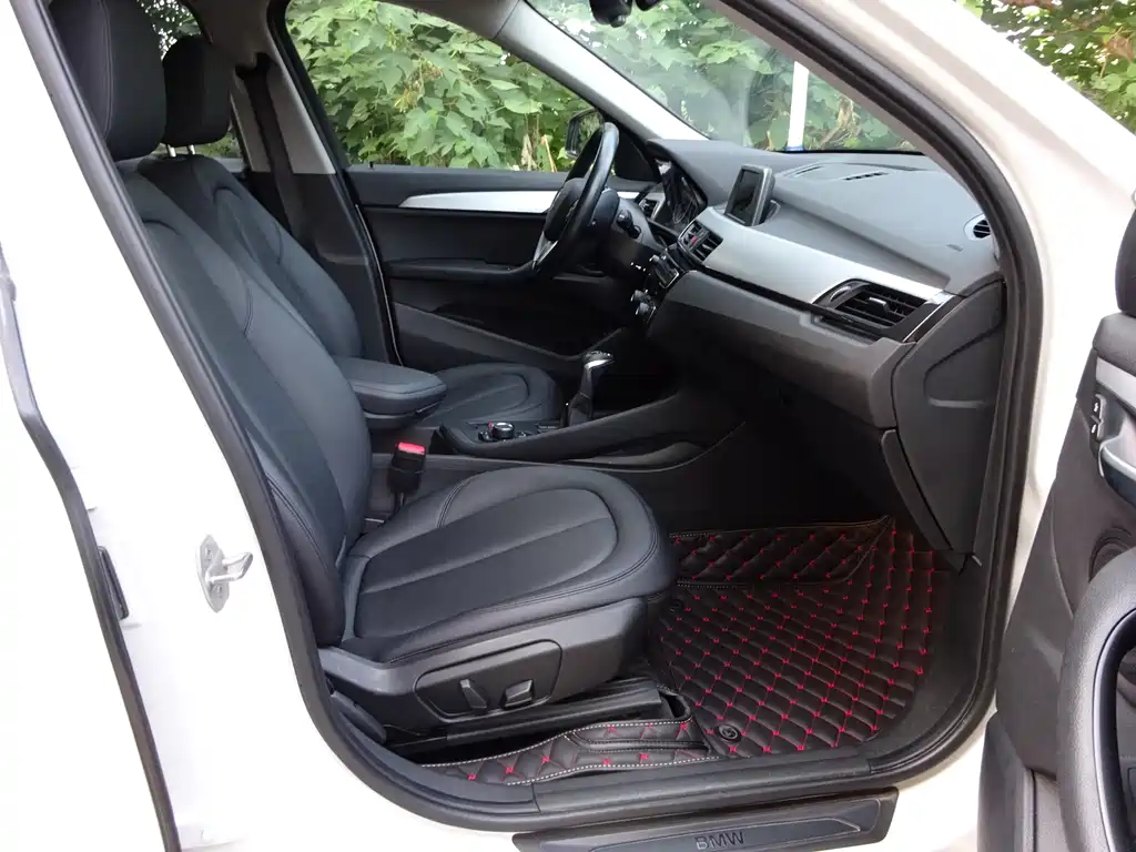 BMW X1 — миниатюра 12