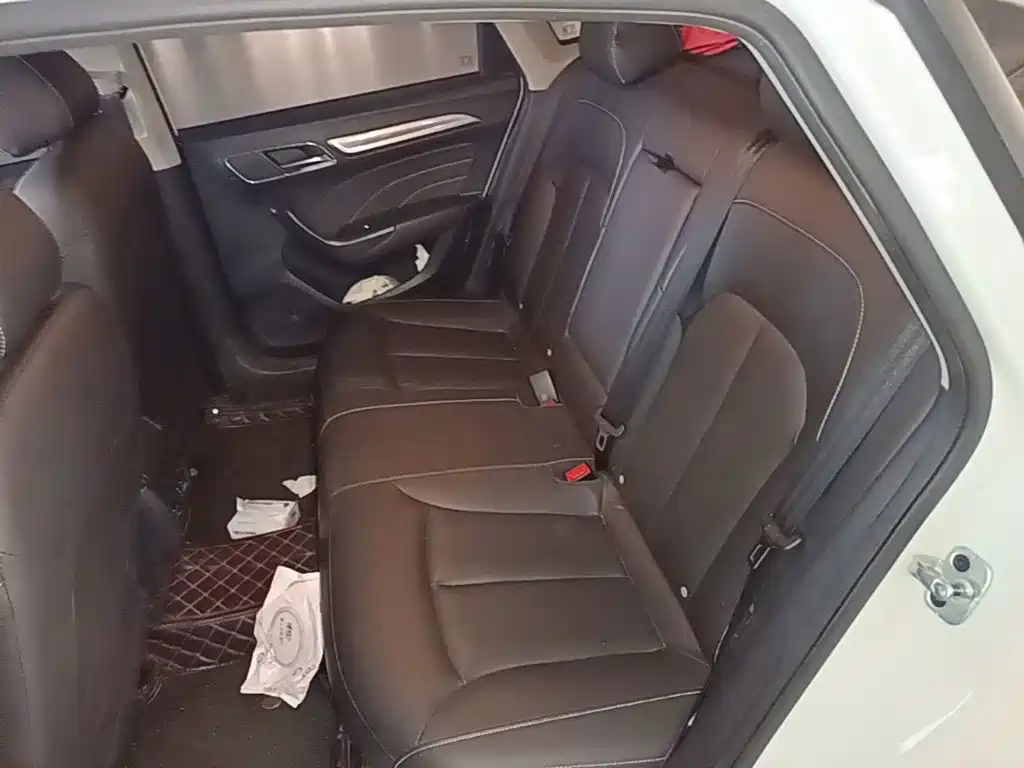 Roewe i6 Classic — миниатюра 17