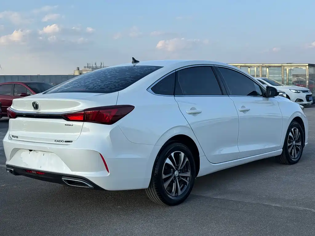 Changan Eado — миниатюра 11