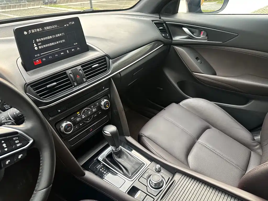 Mazda CX-4 — миниатюра 18