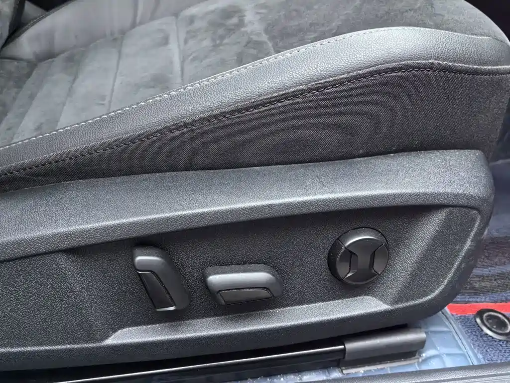 Volkswagen Sagitar — миниатюра 13