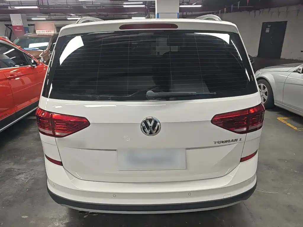 Volkswagen Touran — миниатюра 6