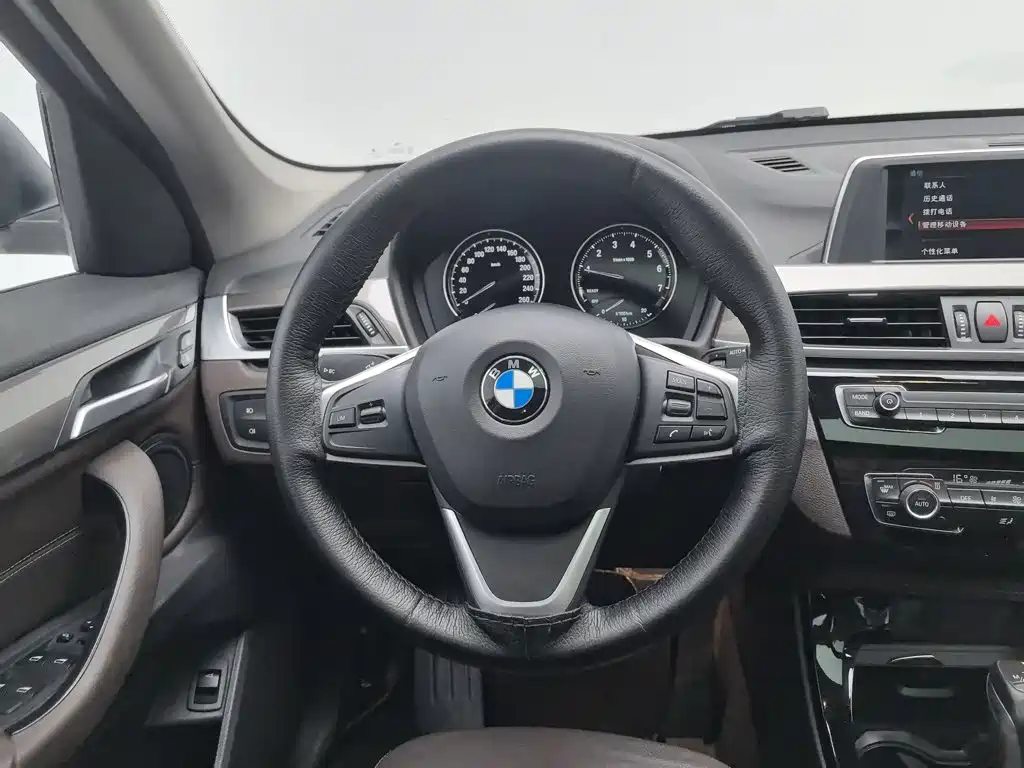 BMW X1 — миниатюра 11