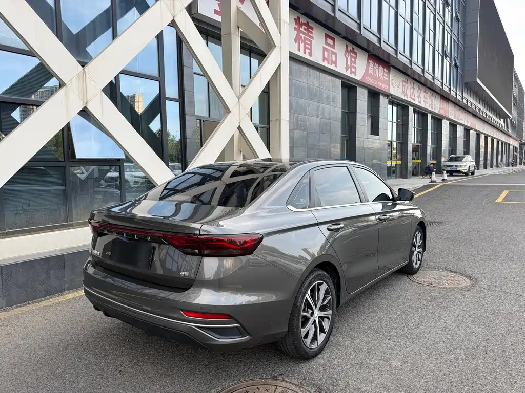 Geely Emgrand — миниатюра 21
