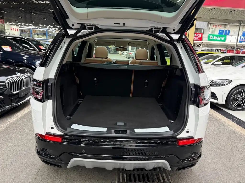 Land Rover Discovery Sport — миниатюра 34
