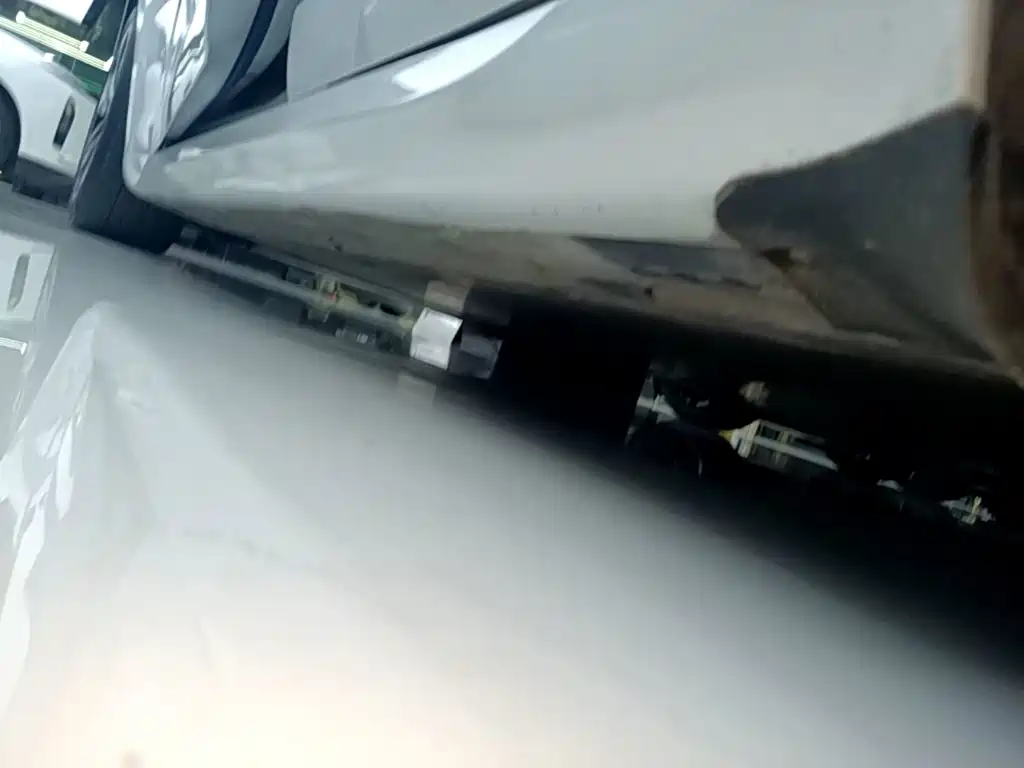 Tesla Model S — миниатюра 21