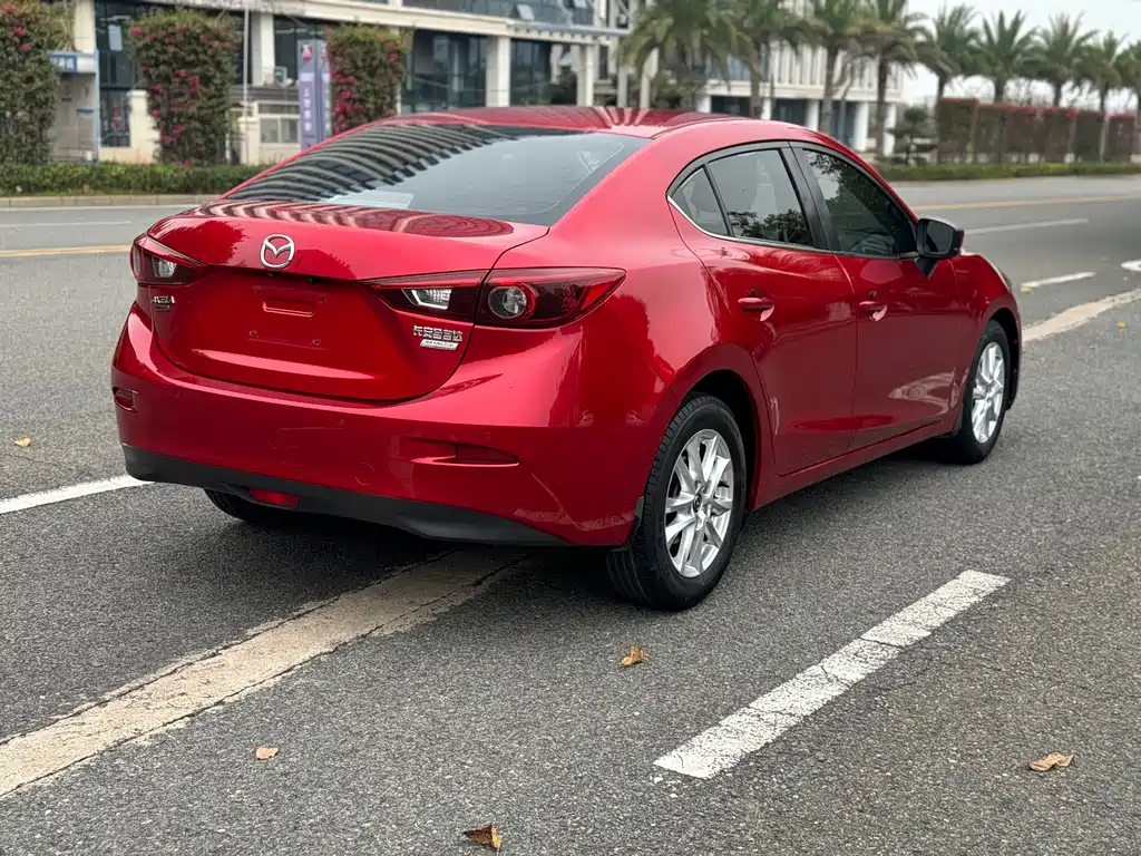 MAZDA 3 ANGKESAILA