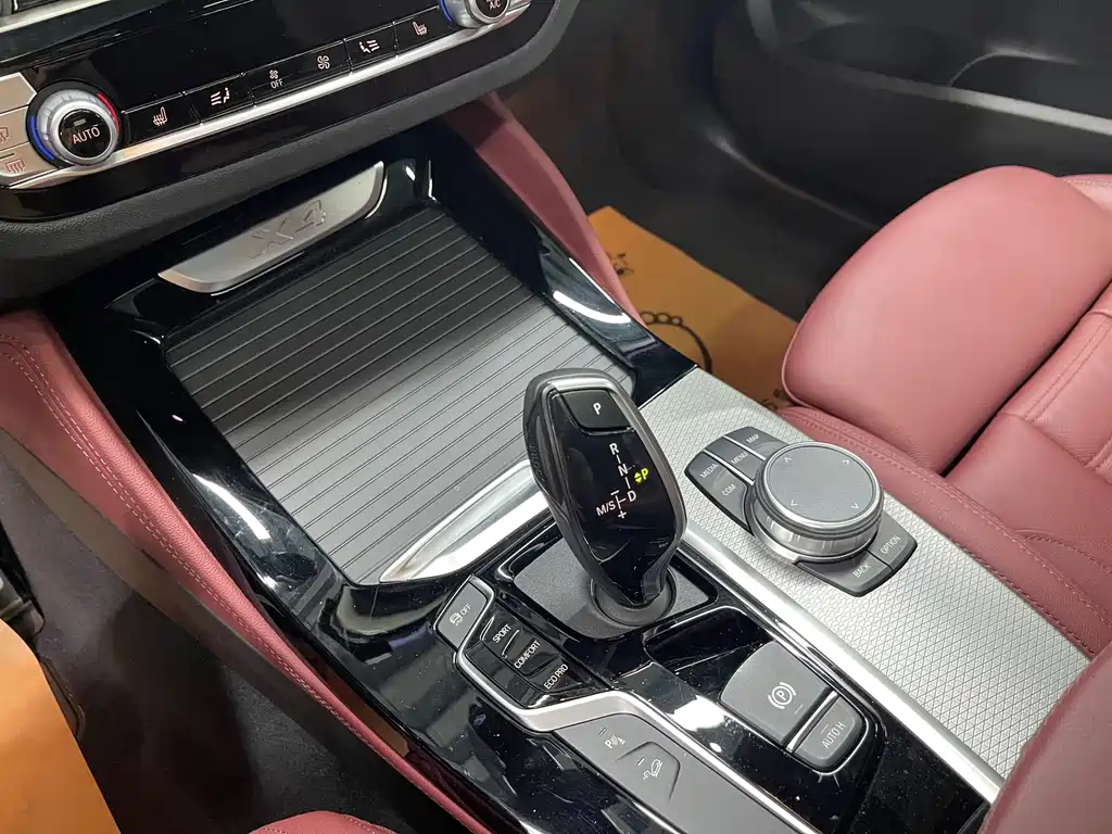 BMW X4 — миниатюра 17