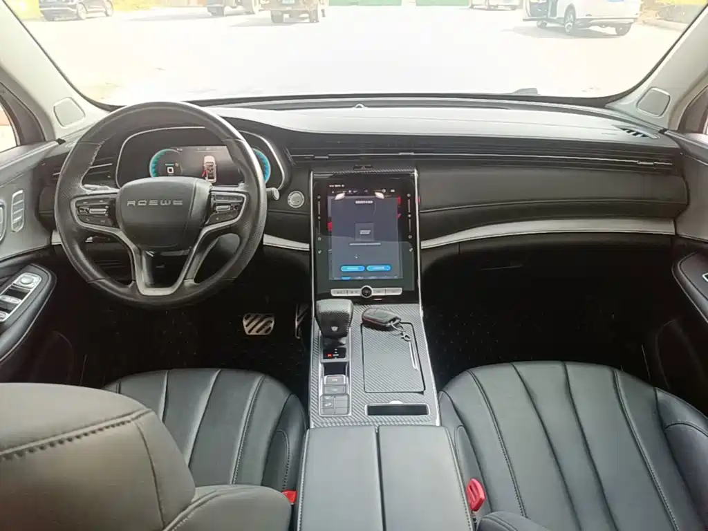 Roewe RX5 MAX — миниатюра 10