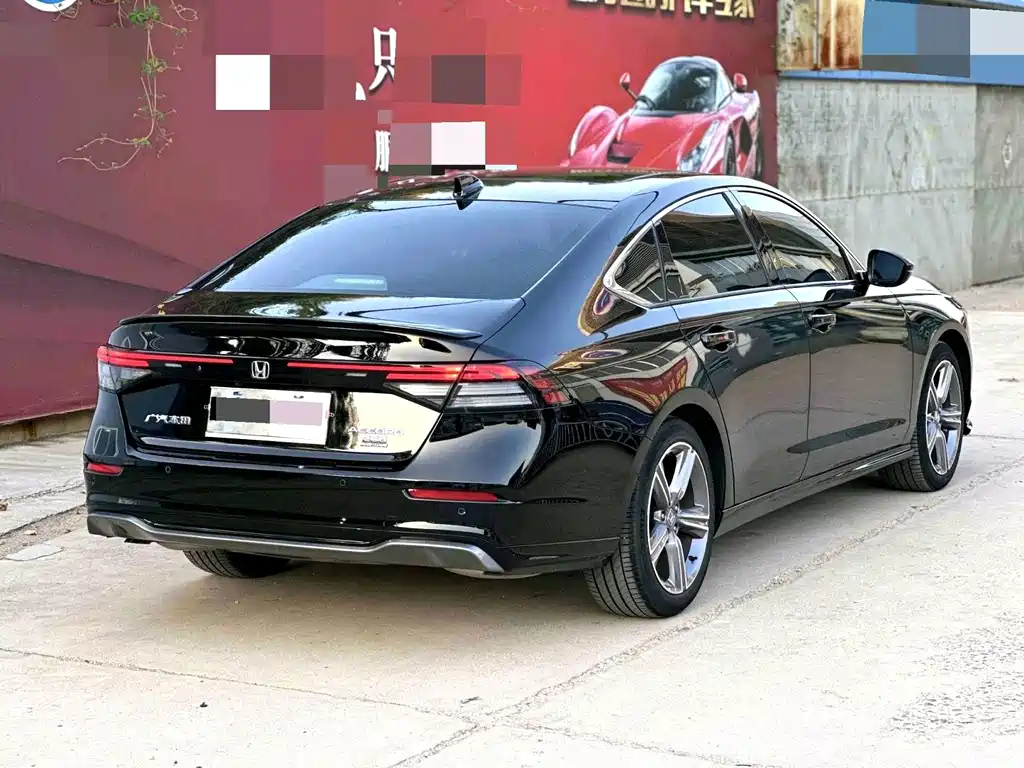 Honda Accord — миниатюра 3