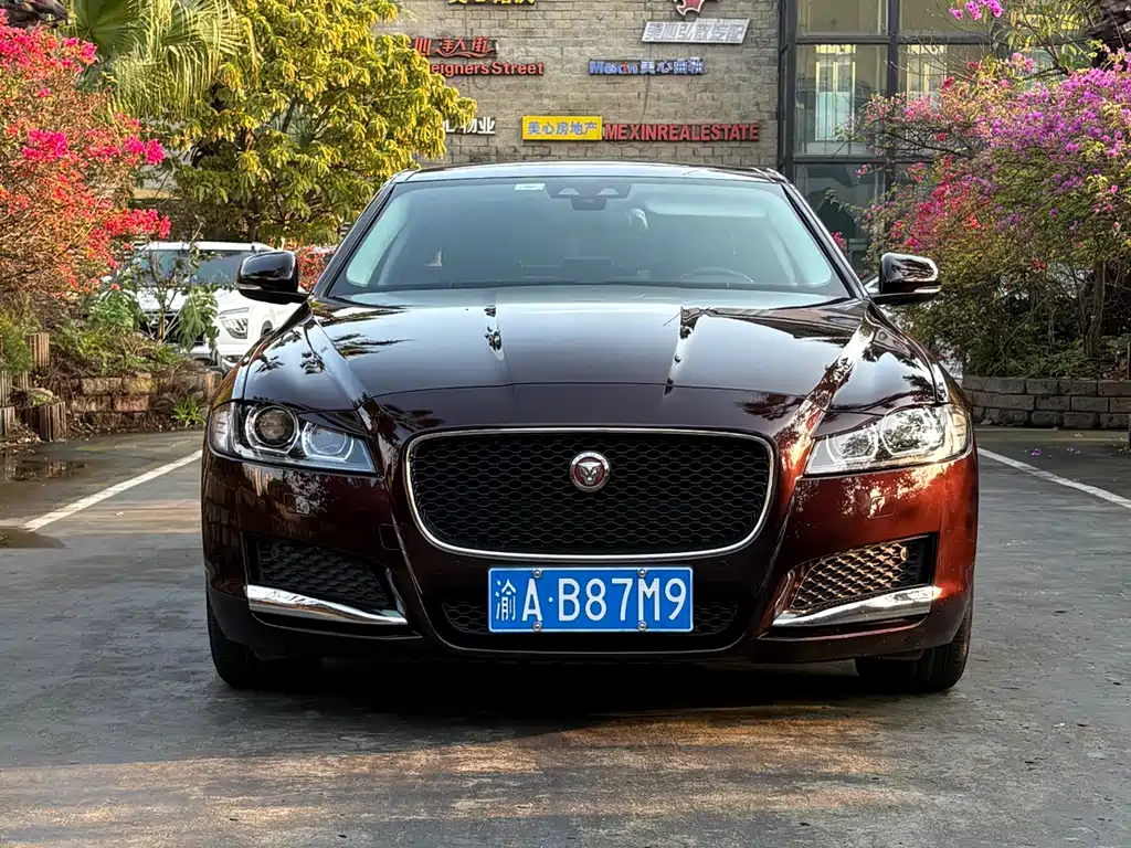Jaguar XFL 2017 XFL 2.0T 200PS Elite