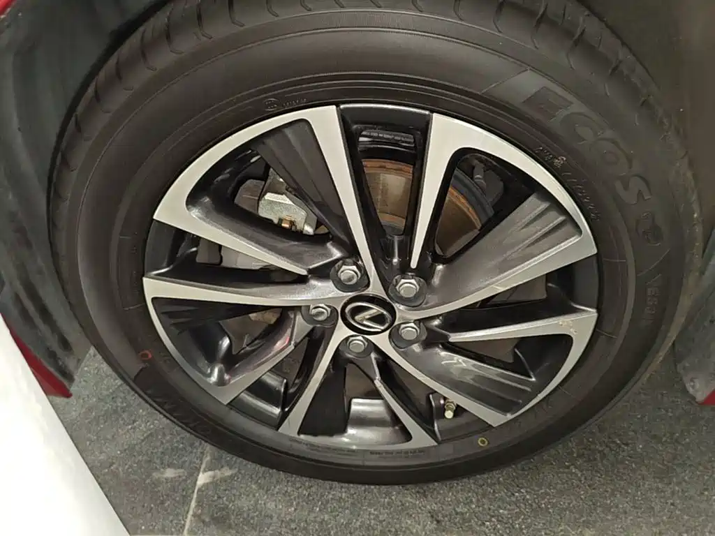 Lexus CT — миниатюра 25