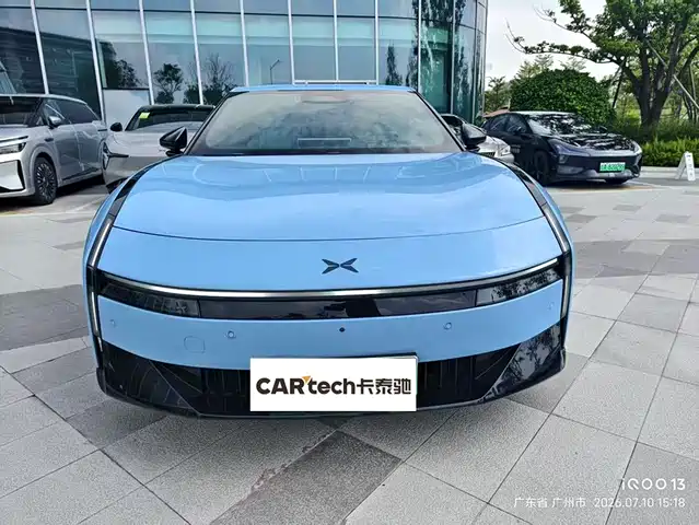 2025 Xpeng P7