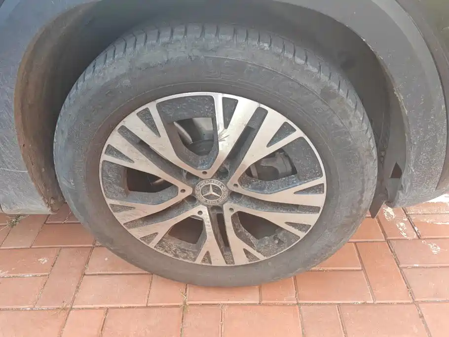Mercedes-Benz GLB — миниатюра 6