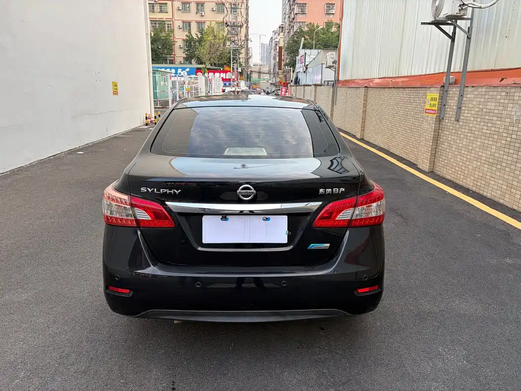 Nissan Sylphy — миниатюра 9