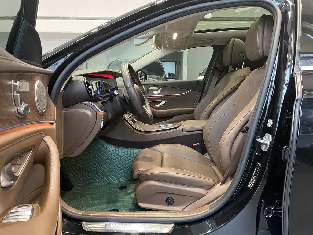 Mercedes-Benz E-Class E 2020 E 260 L 4MATIC