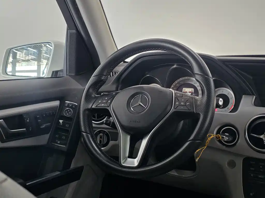 Mercedes-Benz GLK-Class — миниатюра 9