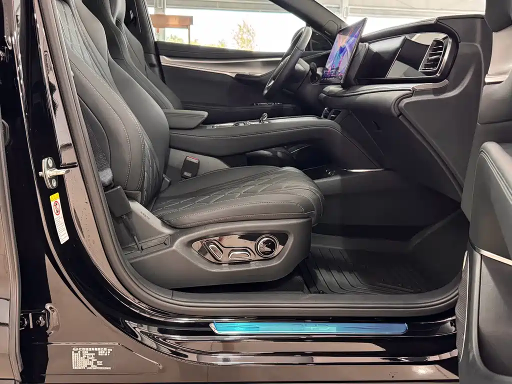 BYD Seal 07 EV — миниатюра 23