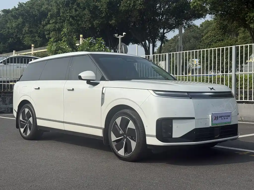 XPeng GX — миниатюра 3
