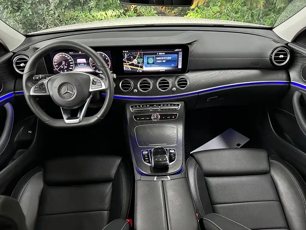 Mercedes-Benz E-Class E 2018 E 200 L Sport