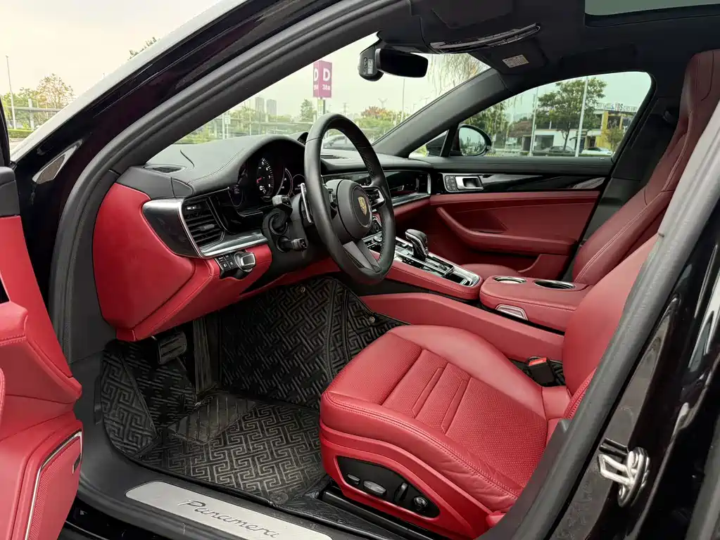 Porsche Panamera — миниатюра 10