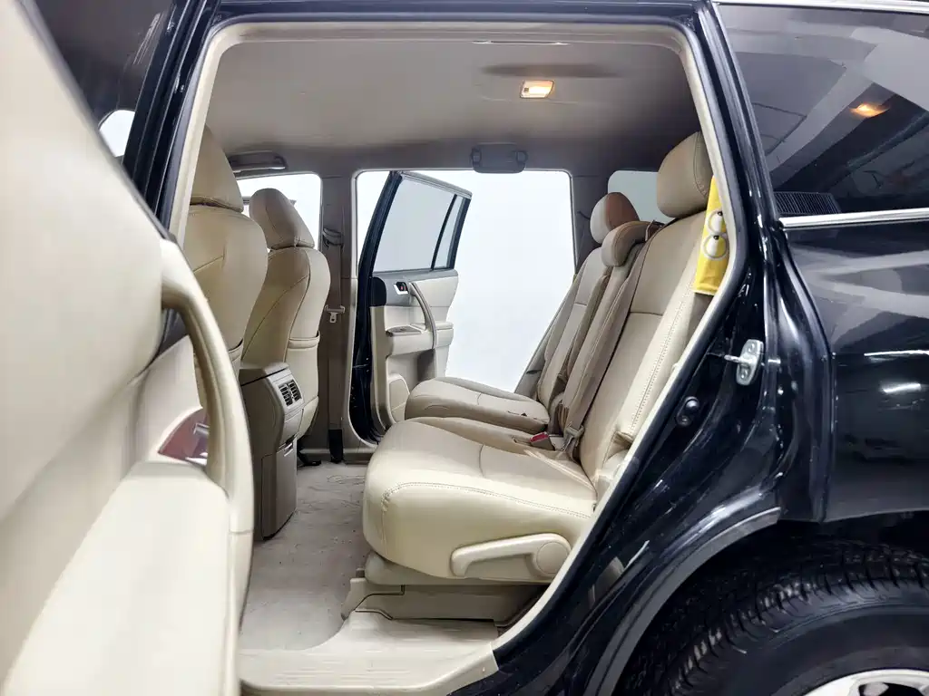 Toyota Highlander — миниатюра 12