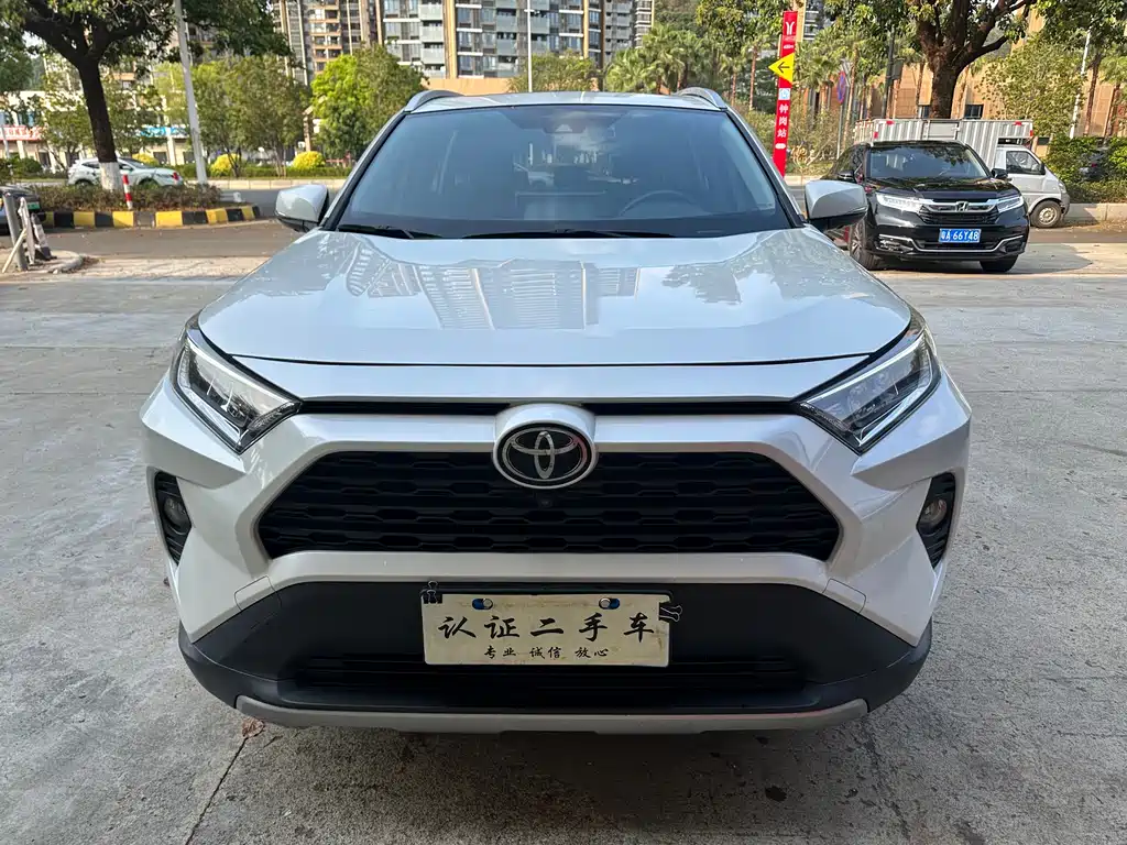 TOYOTA RAV4 RONGFANG
