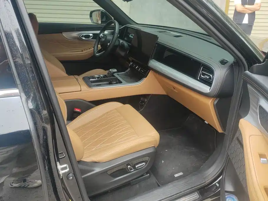 GAC Motor Trumpchi GS8 — миниатюра 8