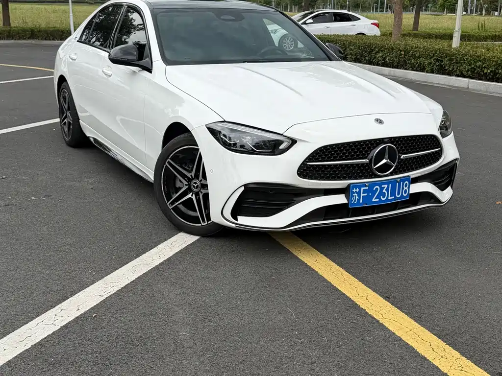 Mercedes-Benz C-Class — миниатюра 2