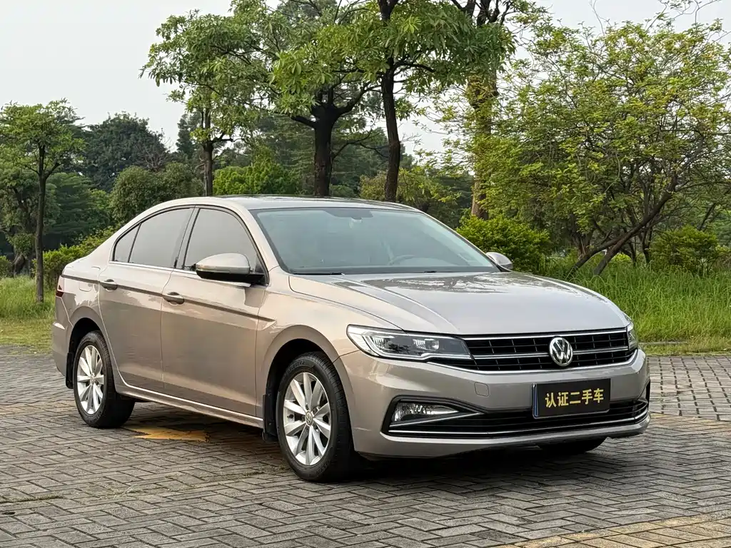 Volkswagen Bora — миниатюра 3