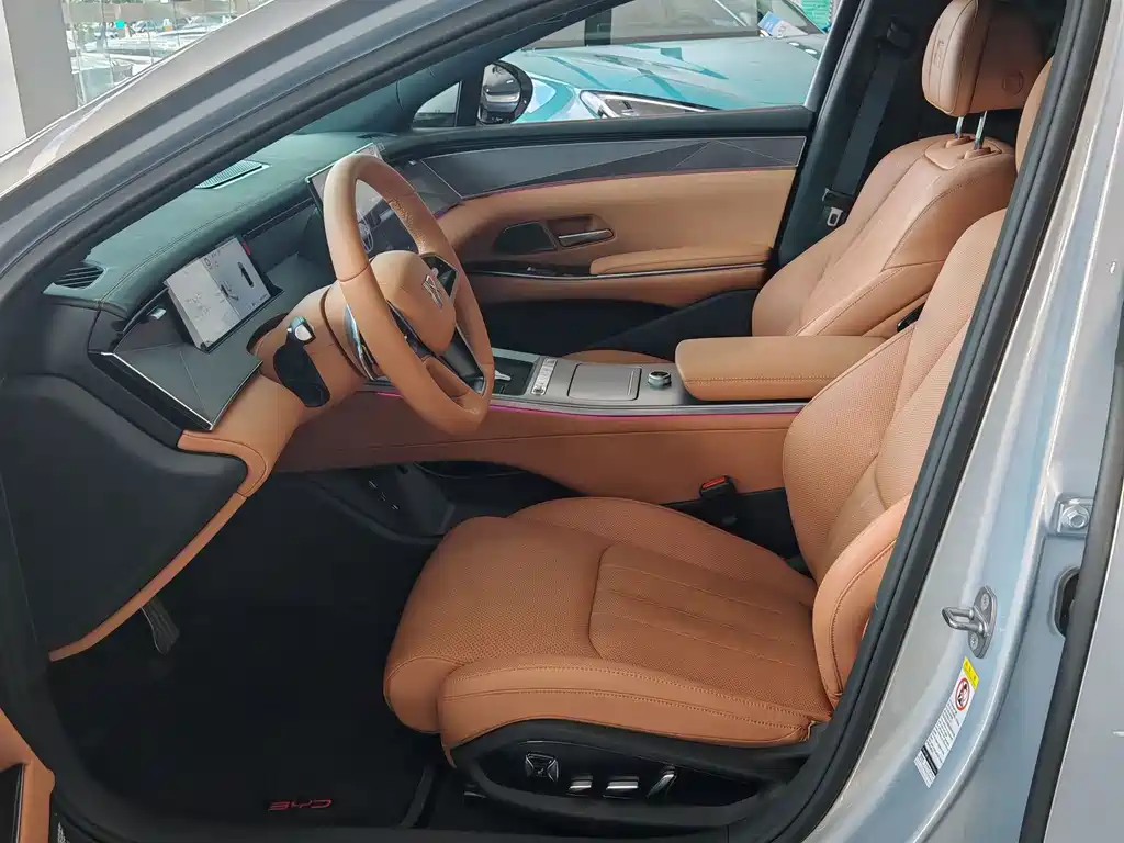 BYD Han L — миниатюра 6