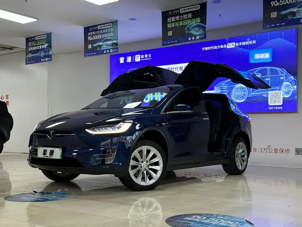 Tesla Model X 2018