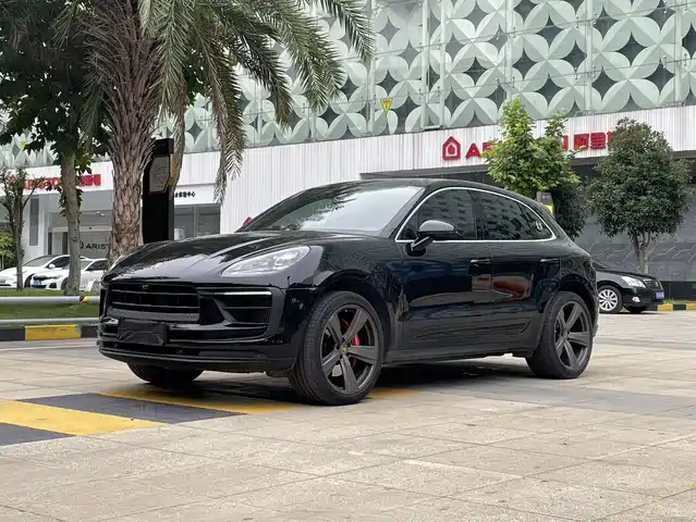 PORSCHE MACAN 2022