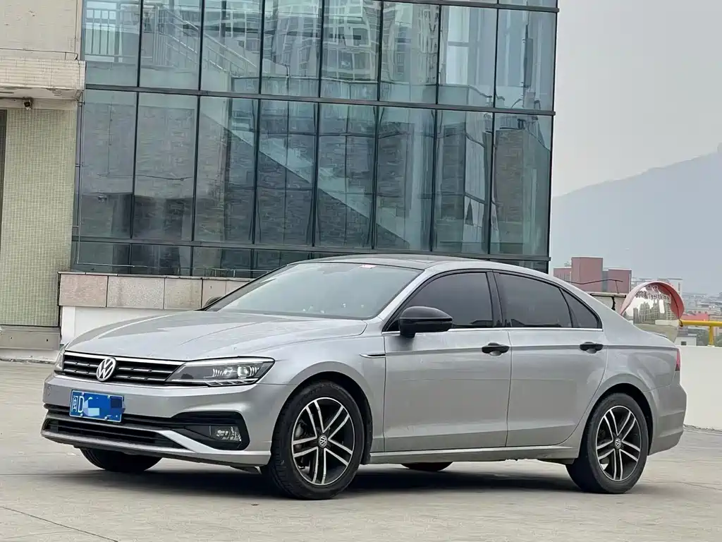 Volkswagen Lamando 2021
