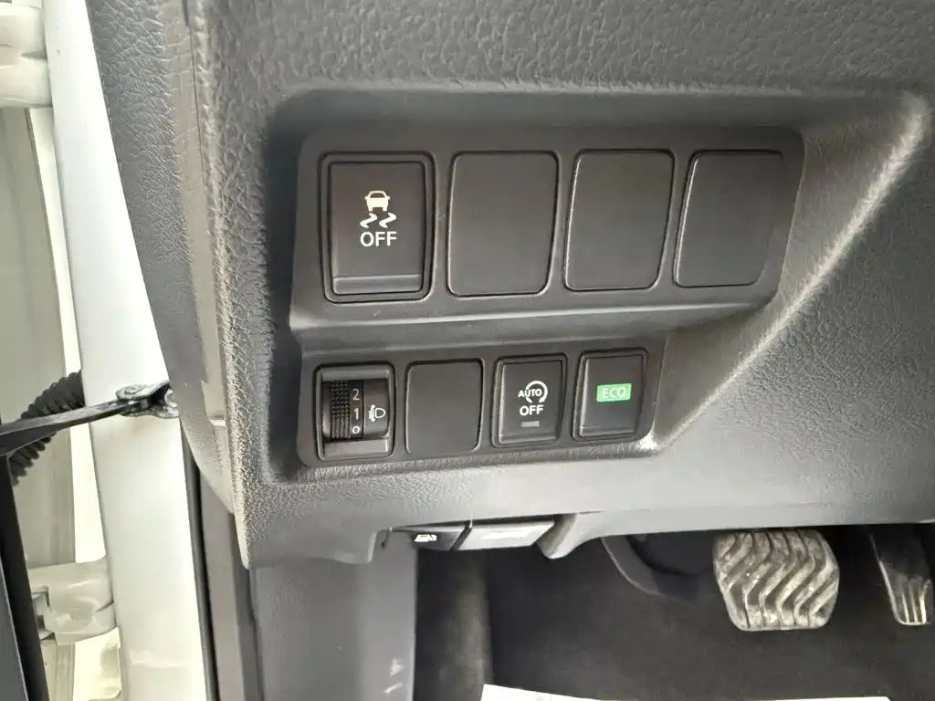 Nissan X-Trail — миниатюра 19