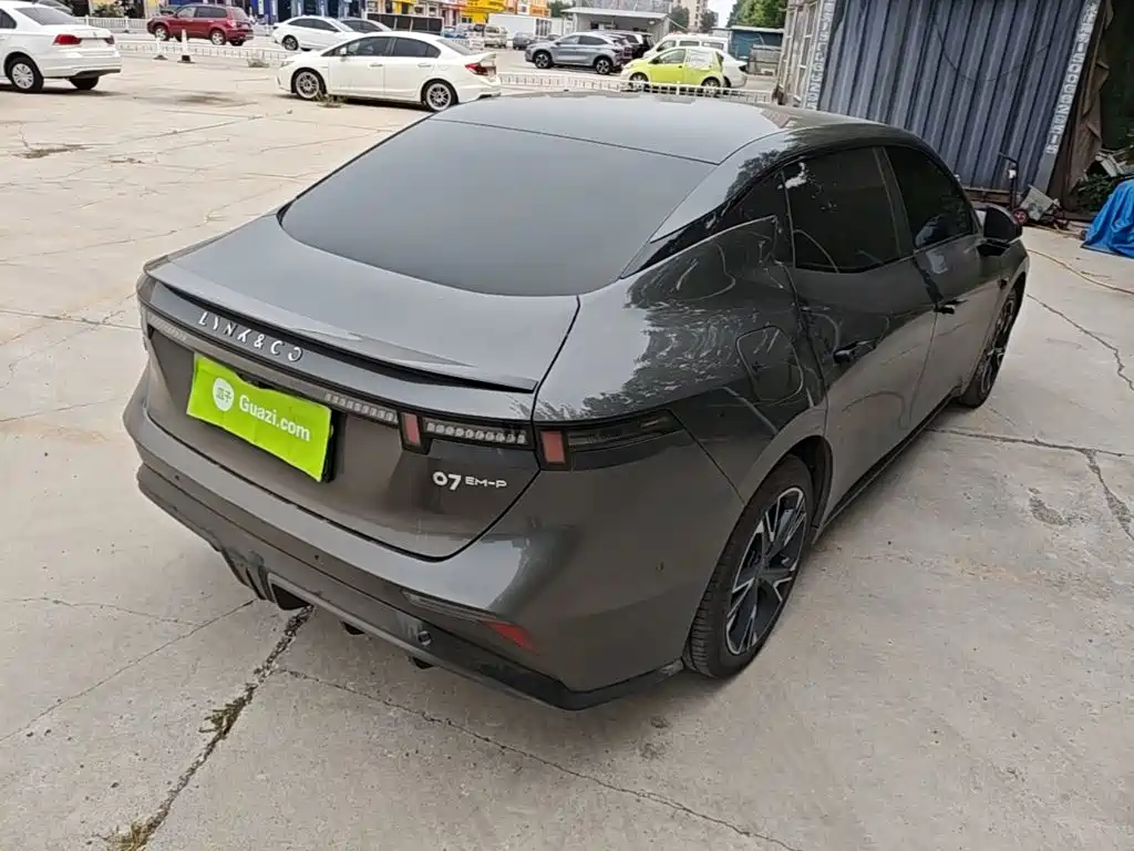 Lynk & Co 07 EM-P — миниатюра 5