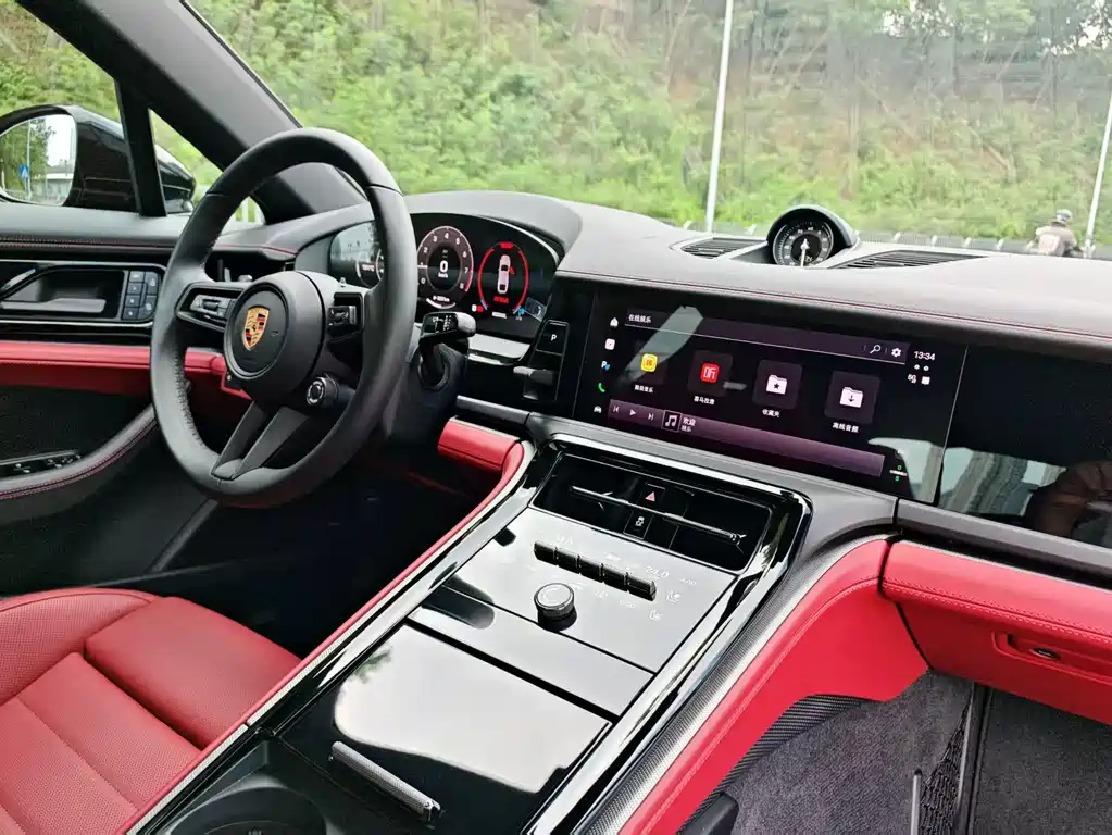 Porsche Panamera — миниатюра 13